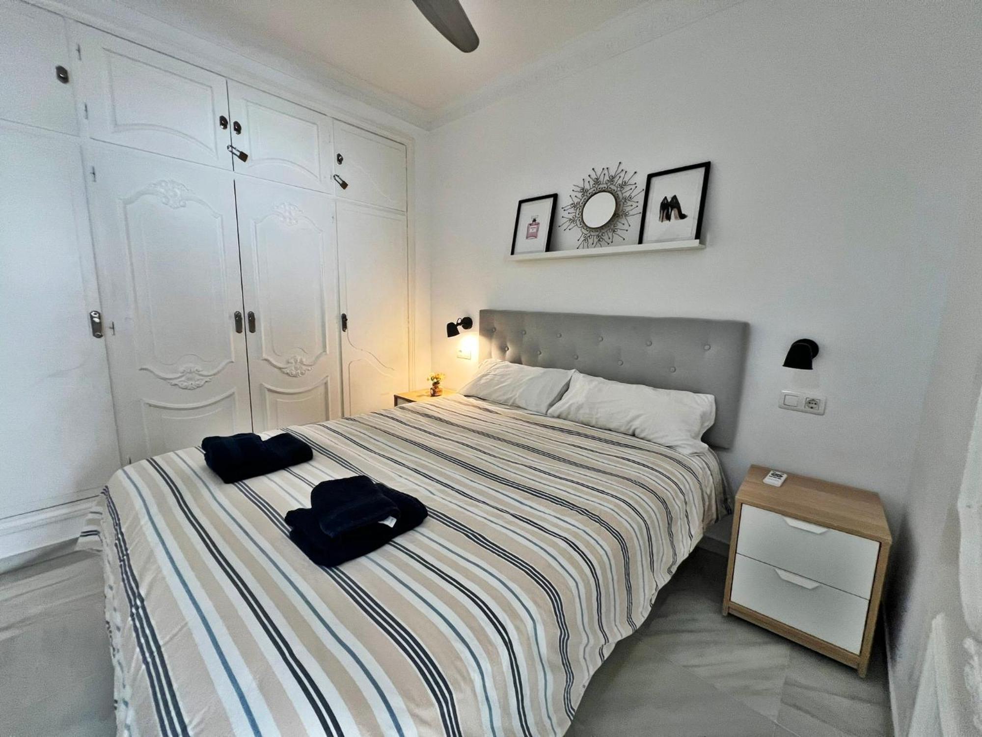 Apartamento Coqueto Atico De Playa Fuengirola Exterior foto